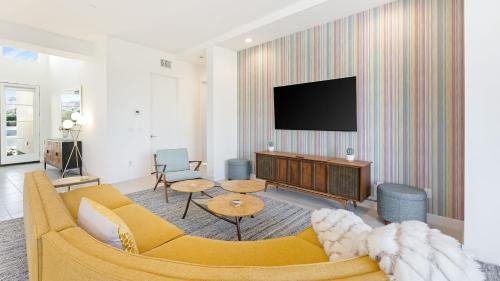 Palm Springs House | Lumen at Tahquitz: New Build with Pool Fire Pit Designer Interiors