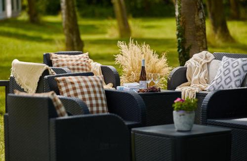Rewal House | Lumi Resort Domki letniskowe z podgrzewanym basenem