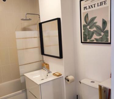 Le Chesnay Apartment | Lumineux Charming Appartement - Cozy Flat