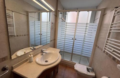 Hortaleza Apartment | Luminoso apartamento 5 personas