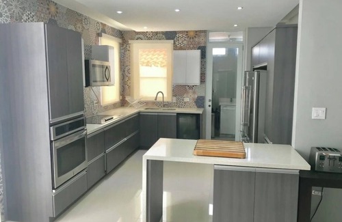 Luquillo House | LUQUILLO BEACH & RAINFOREST,LUX. VILLA 33 GUESTS!