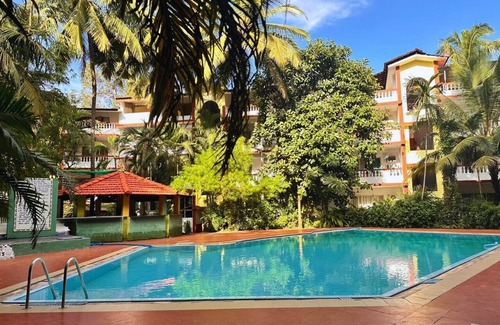 Arpora Condo | Lush by Boho Vacations- Arpora Forest Facing Studio With Swimming Pool & Kitchen