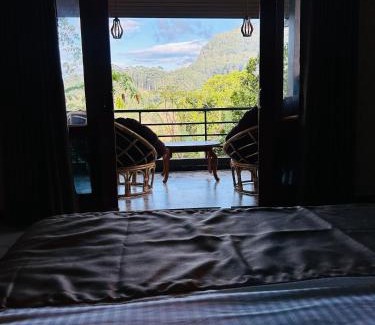 Ella House | Lush Green Cottage Ella