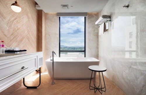 Manado City Centre Hotel | Luwansa Hotel & Convention Center Manado