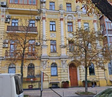 Besarabka Apartment | LUX Апартаменти MYFREEDOM поруч метро Театральна, Хрещатик