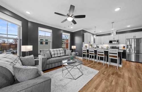 Weinland Park House | Lux 3BR 3bath w Rooftop Hot Tub