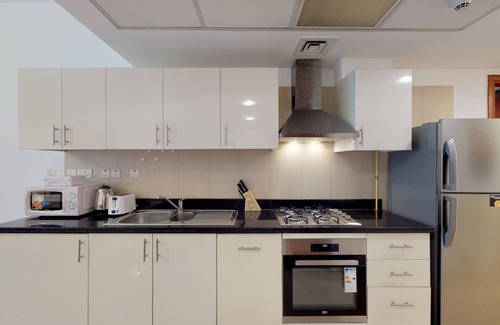 DIFC Apartment | ★Lux BnB I Studio I DIFC I Balcony I Tennis★