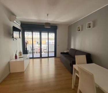 Centro Direzionale Apartment | Lux Fara