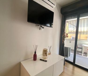 Centro Direzionale Apartment | Lux Fara