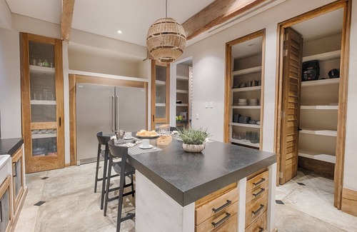 Xpu-Ha Villa | Luxe 6BR Beachfront Villa with Pool & Rooftop