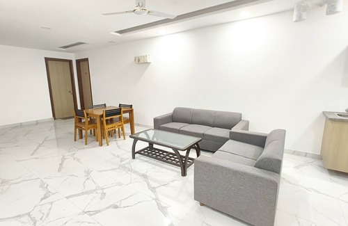 DLF Phase 1 Hotel | Luxe 8 Stayz