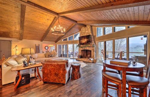 Beech Mountain House | Luxe Beech Mtn Cabin with Hot Tub 2 Mi to Skiing!