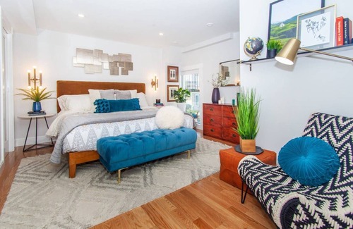 Highland Park House | Luxe Home | Near T Su