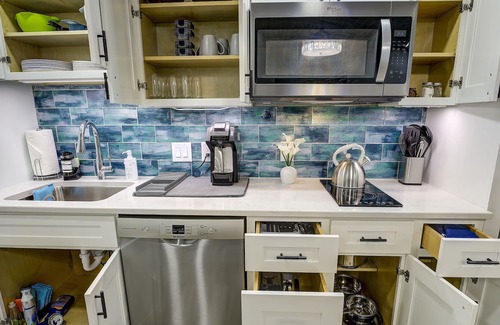 Jonesborough Apartment | Luxe Jonesborough Haven