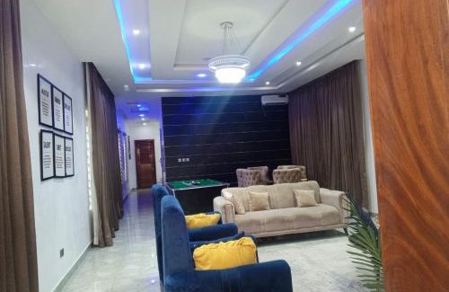 Ajah Apartment | Luxe Stays