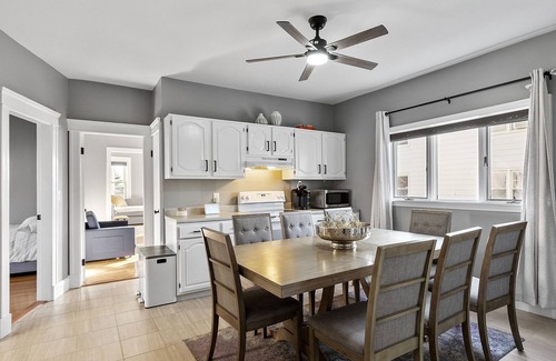 Worcester Apartment | Luxurious 2 BD next to UMass sleep up to 8 with Gym