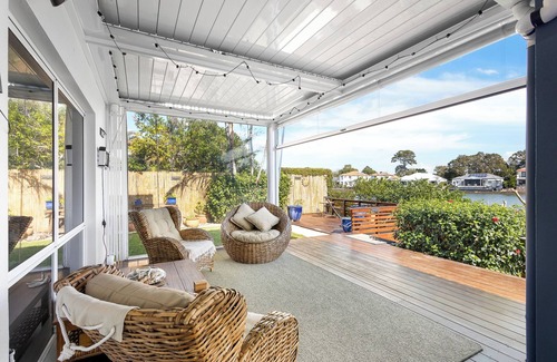 Twin Waters Apartment | Luxurious 3-Bedroom Canal-Front Home with Pool-Twin Waters