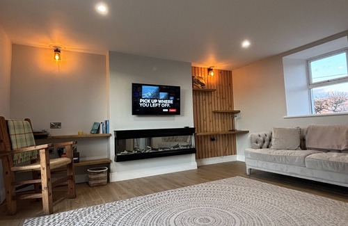 Ballydavid Other | Luxurious 4-bed Farmhouse on the Dingle Peninsula