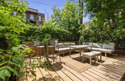 Sainte-Marie Apartment | Luxurious 4BR with Sunny Deck Balcony