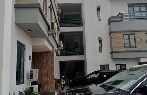 Jabi Apartment | Luxurious Abuja Apartment With Modern Amenities