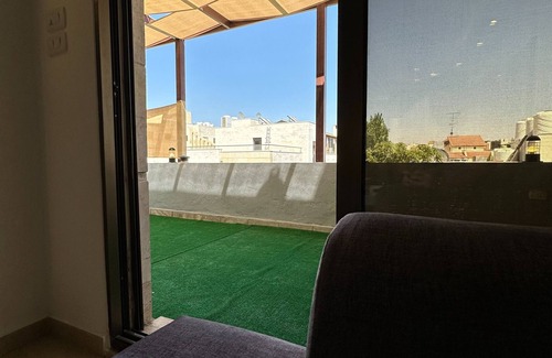 Amman Apartment | Luxurious Amman Apartment With Private Pool and Modern Amenities