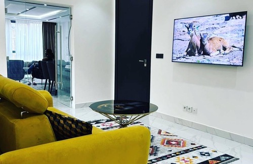 Grand Dakar Apartment | Luxurious and cosy lodge in Dakar-Alamadies with private pool