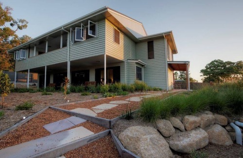 Ballandean House | Luxurious Ballandean Guest House. 20 wineries within 10 min. ballandean.net.au