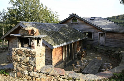 Bellevaux Ski Chalet | Luxurious Chalet with Jacuzzi and Sauna in Thirimont