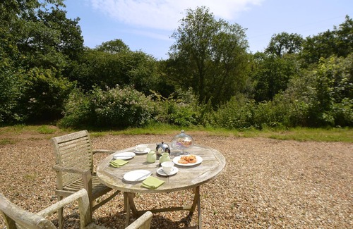 Romansleigh Cottage | Luxurious cottage in 70 acres with private lake, fantastic views and walks