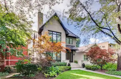 Lakeview House | Luxurious, custom built single family home near Wrigley