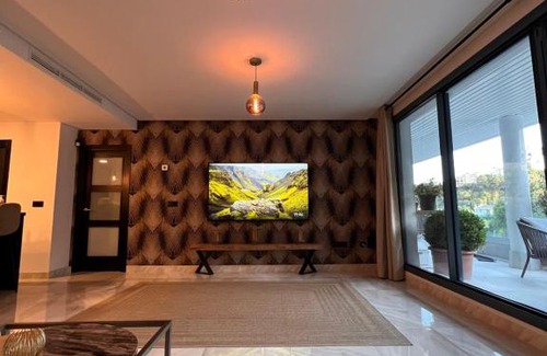 Benahavis Apartment | Luxurious in nature