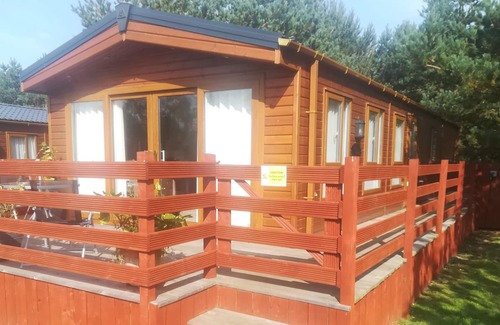 Morpeth House | Luxurious lodge with hot tub beautiful surroundings in Northumberland