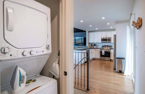 Redmont Park House | Luxurious Retreat w/Stunning Views | Sleeps 16