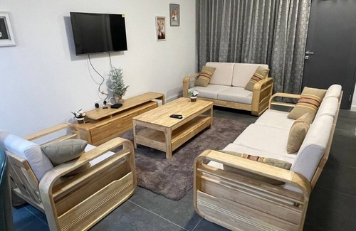 Oyarifa House | Luxurious & serene place best for your home away from home/holiday experience...