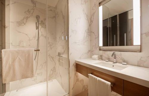 Downtown Dubai Apartment | Luxurious stay in Downtown Dubai