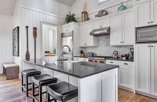 Palmetto Bluff House | Luxurious Two Bedroom Cottage, Enchanting Backyard