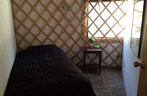 Haines House | Luxurious Yurt with 3 bedrooms with stunning views and whirlpool