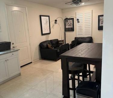 Sun City House | Luxury 1200 sqft 1bdrm retreat with den