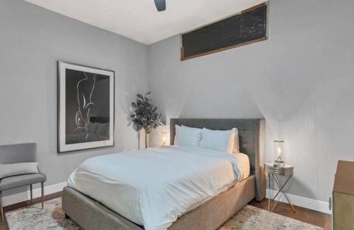 South Eola Apartment | Luxury 1260sq ft 2 Bd 2BTH in DT