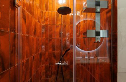 Riscani Apartment | Luxury 1BD Apartment - Downtown
