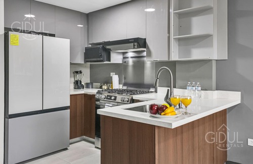 Santa Tecla Apartment | Luxury 2 A/C Bedroom condo in Santa Tecla