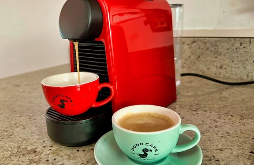 Bain Boeuf Condo | Luxury 2-Bedroom Condo with Jacuzzi Terrace, Steps from the Beach