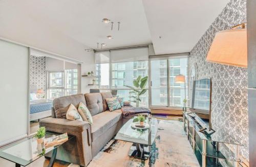 Beltline House | Luxury 2BR Condo - King Bed - Stunning City Views