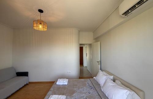 Peristeri Apartment | Luxury 3 Bedrooms Top Floor Villa 150sqm with 2 Private Jacuzzi Hydromassage & Underground Parking