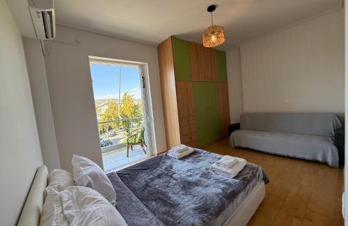 Peristeri Apartment | Luxury 3 Bedrooms Top Floor Villa 150sqm with 2 Private Jacuzzi Hydromassage & Underground Parking