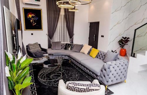 Lagos Apartment | Luxury 4 Bedroom Ensuite - Lagos