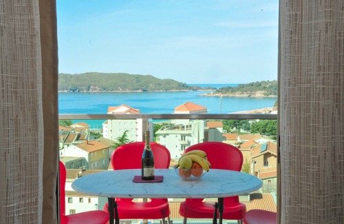 Becici Apartment | Luxury 4-bedroom penthouse apartment with sea view