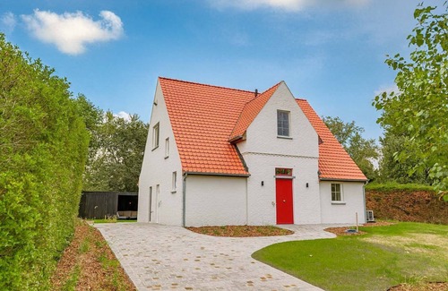 Oostduinkerke-Bad House | Luxury 4-Bedroom Villa in Koksijde