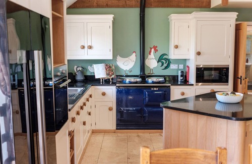 Knott End-on-Sea Cottage | Luxury 5 star cottage with 3 ensuite bedrooms and wet room facilities