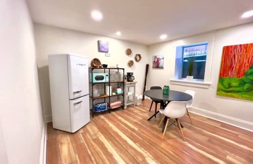 Ecco House | Luxury 6BR/5FB Wellness Retreat w/Steam & Infrared Saunas near Lake Bde Maka ka